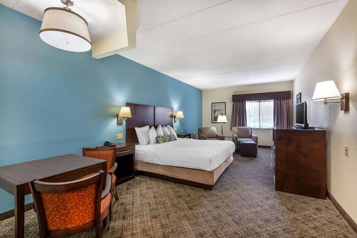 Room 15 of 31