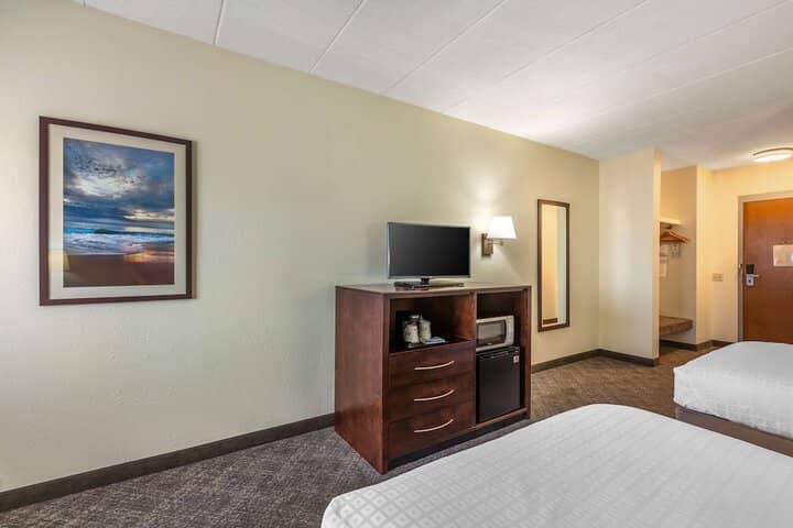 Room 18 of 31