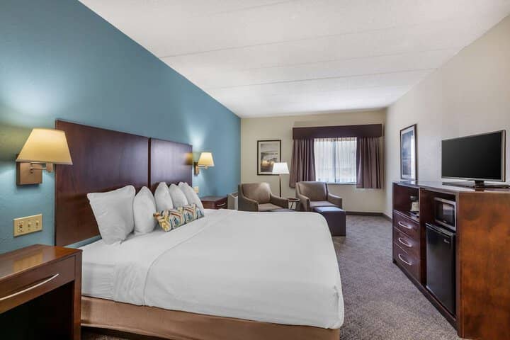 Room 13 of 31